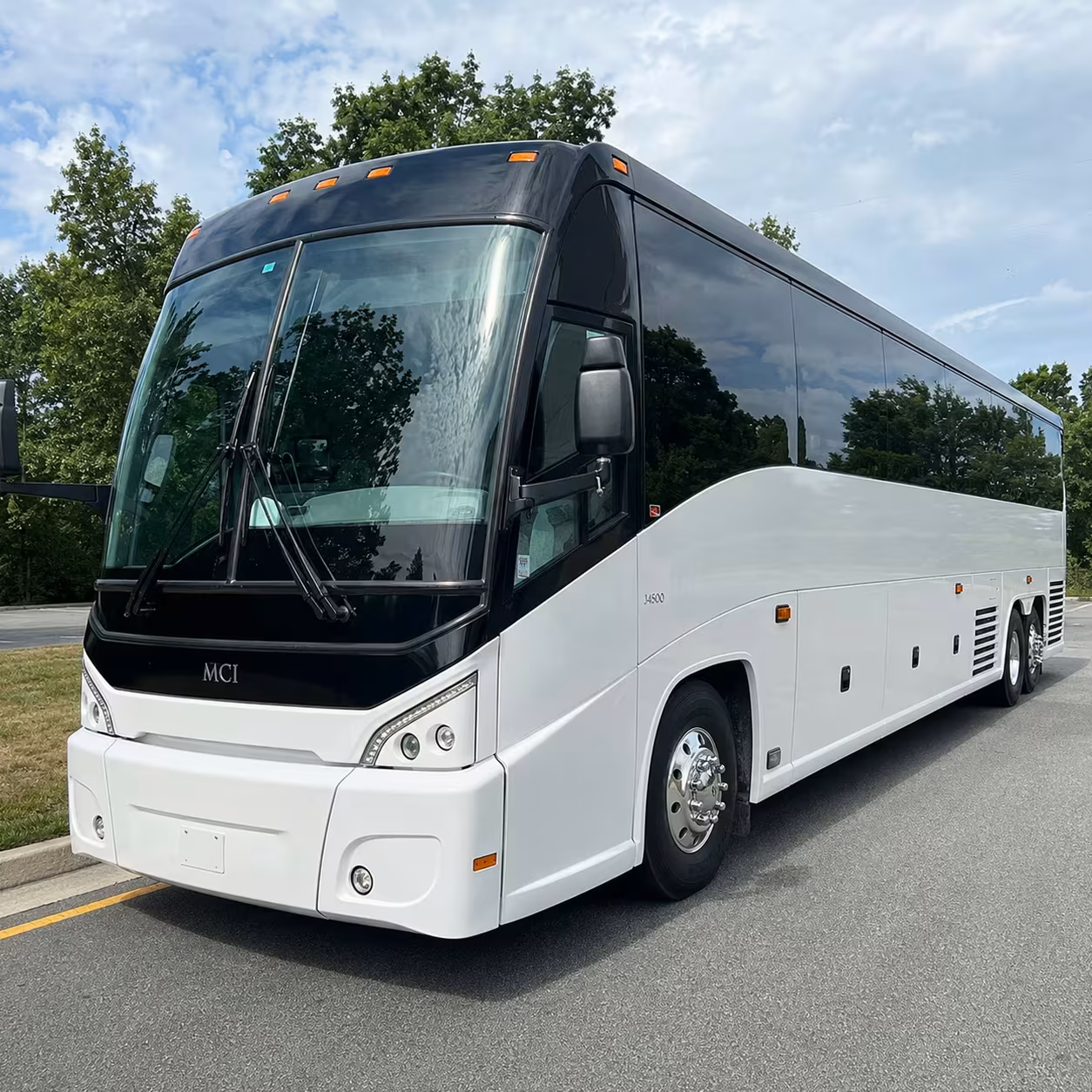 newton charter bus rentals for school sports and corporate trips